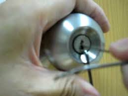 Lock picking in action